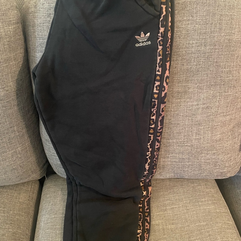 Adidas sweatpants